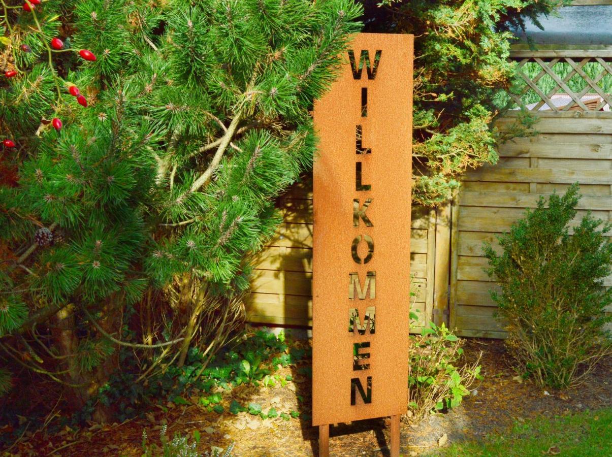 Hotel Das Kleine Glueck - Adults Only Sankt Peter-Ording Exterior photo